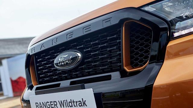 ford-ranger-2021-ra-mat-thai-lan-muaxegiatot-vn-14